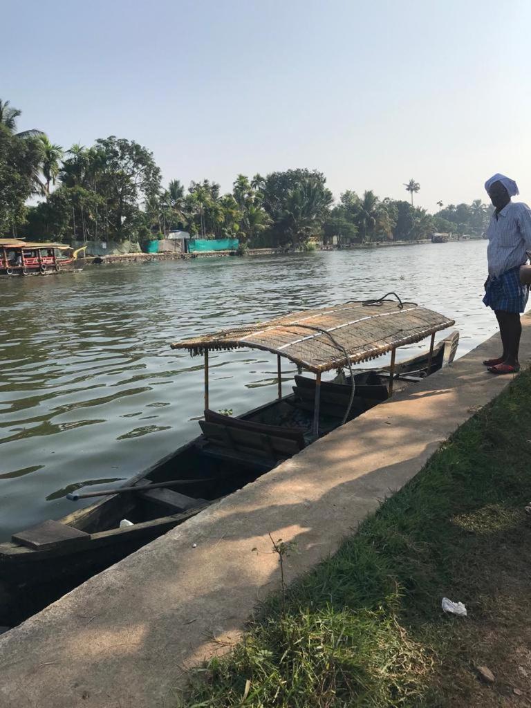 Alleppey 3 Palms Guesthouse Alappuzha 외부 사진